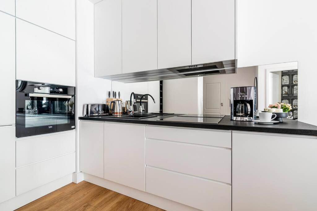Easy Rent Apartments - Centrum 1 Люблин Экстерьер фото